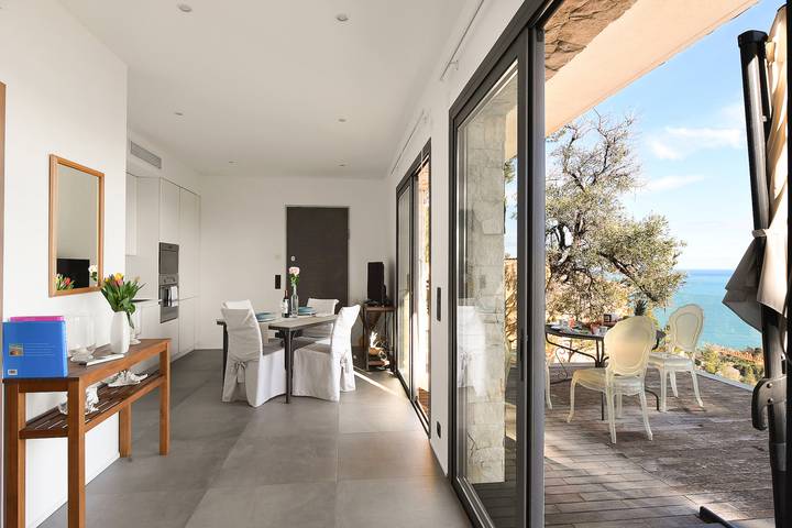 Villa für 2 Personen, mit Meerblick und Pool sowie Terrasse an der Côte d'Azur - 4