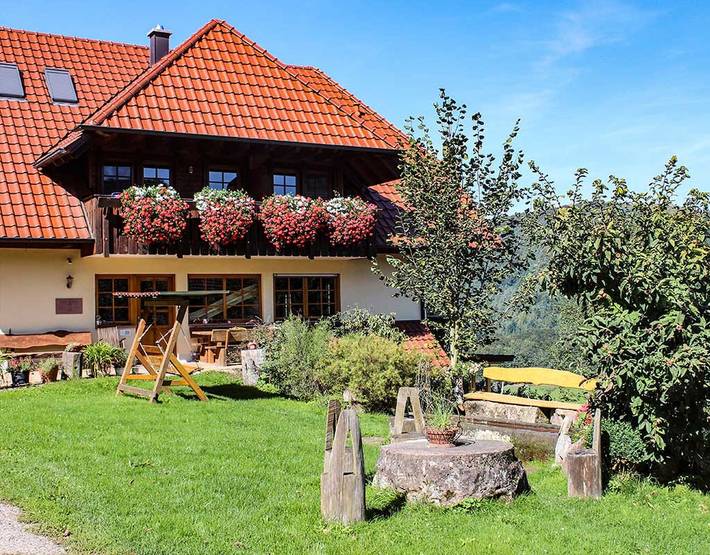 Ferienwohnung für 4 Personen, mit Terrasse und Sauna sowie Garten - 1