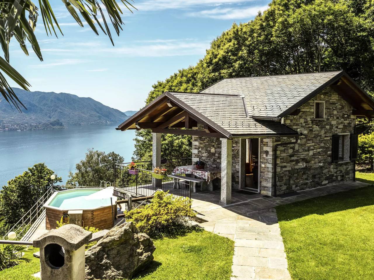 Villa Mit Pool für 4 Personen in Trarego Viggiona, Lago Maggiore (Piemont)