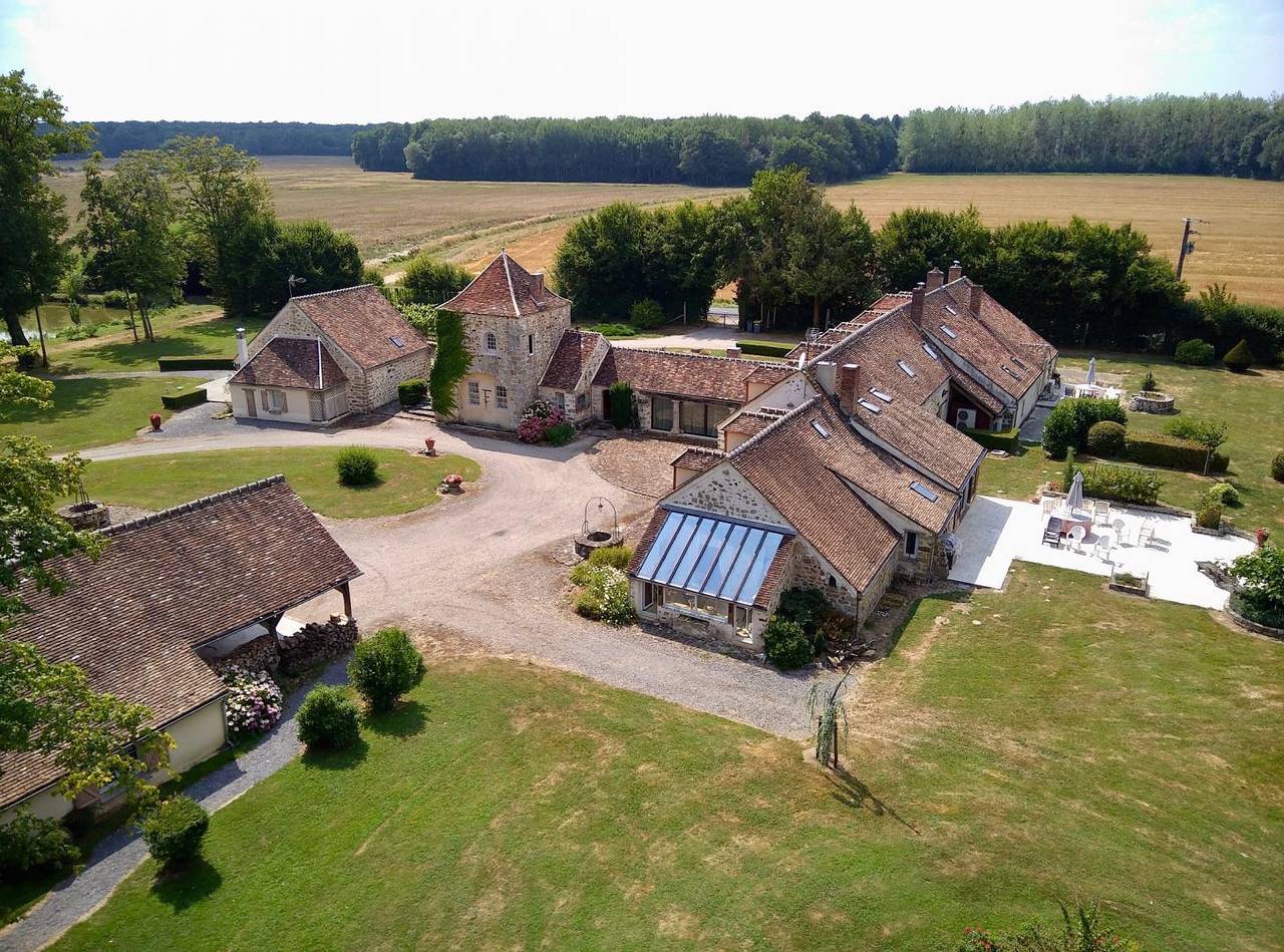 Galerie/Conciergerie in Échouboulains, Seine-et-Marne