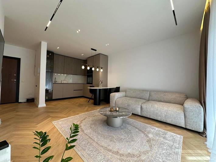 Ferienwohnung für 2 Personen, mit Balkon und Whirlpool in Kosovo