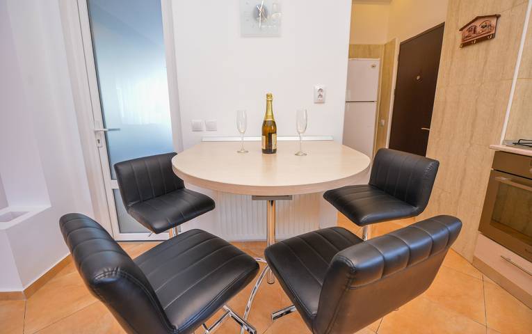 Gîte pour 5 personnes, avec balcon/terrasse en Roumanie - 3