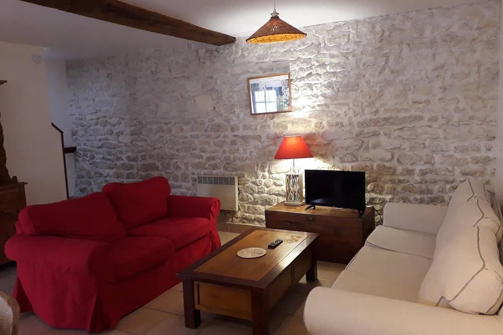 Apartamento entero, Casa tranquila en Domaine les Granges in Ternant (Charente-Maritime), Saint-Jean-d'Angély region