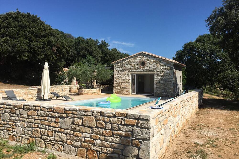 Sehr schönes mittelalterliches Gebäude mit Panoramablick, beheizter Pool in Vézénobres, Alès und Umgebung