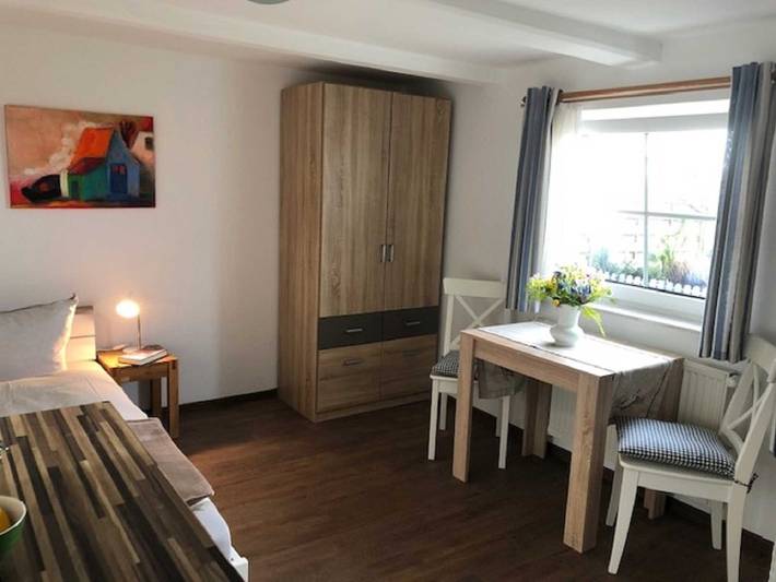 Ferienwohnung, mit Terrasse und Garten auf Hiddensee - 3