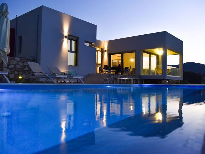 Bungalow für 6 Personen, mit Balkon und Garten sowie Pool auf Kreta