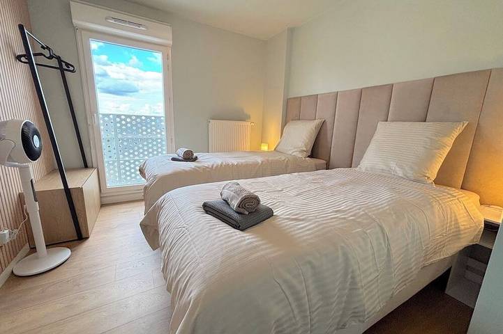 Appartement entier, Le Penthouse Pesaro L in Nanterre, Hauts-de-Seine