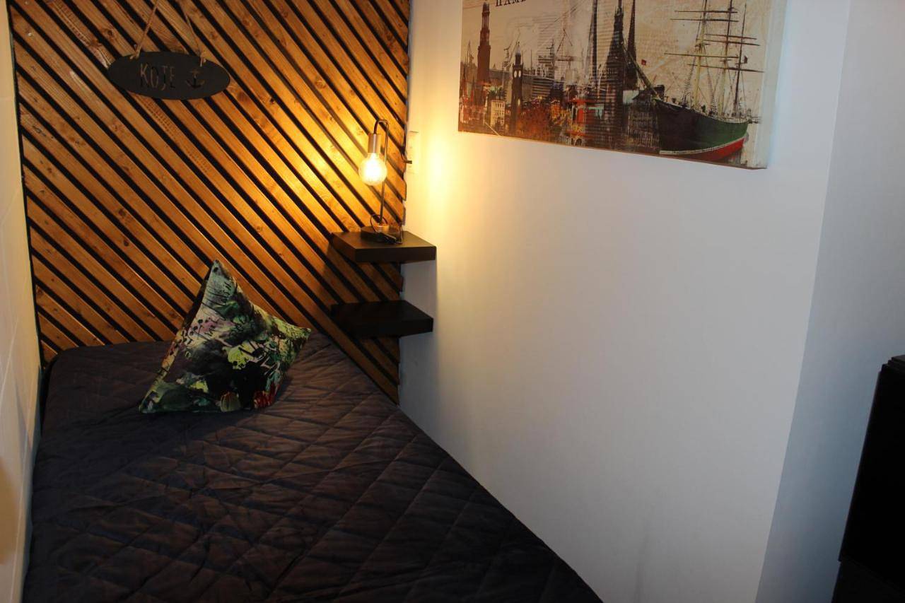 Ganze Wohnung, Kleine Souterrain Wohnung Nähe Hamburg in Neu Wulmstorf, Landkreis Harburg