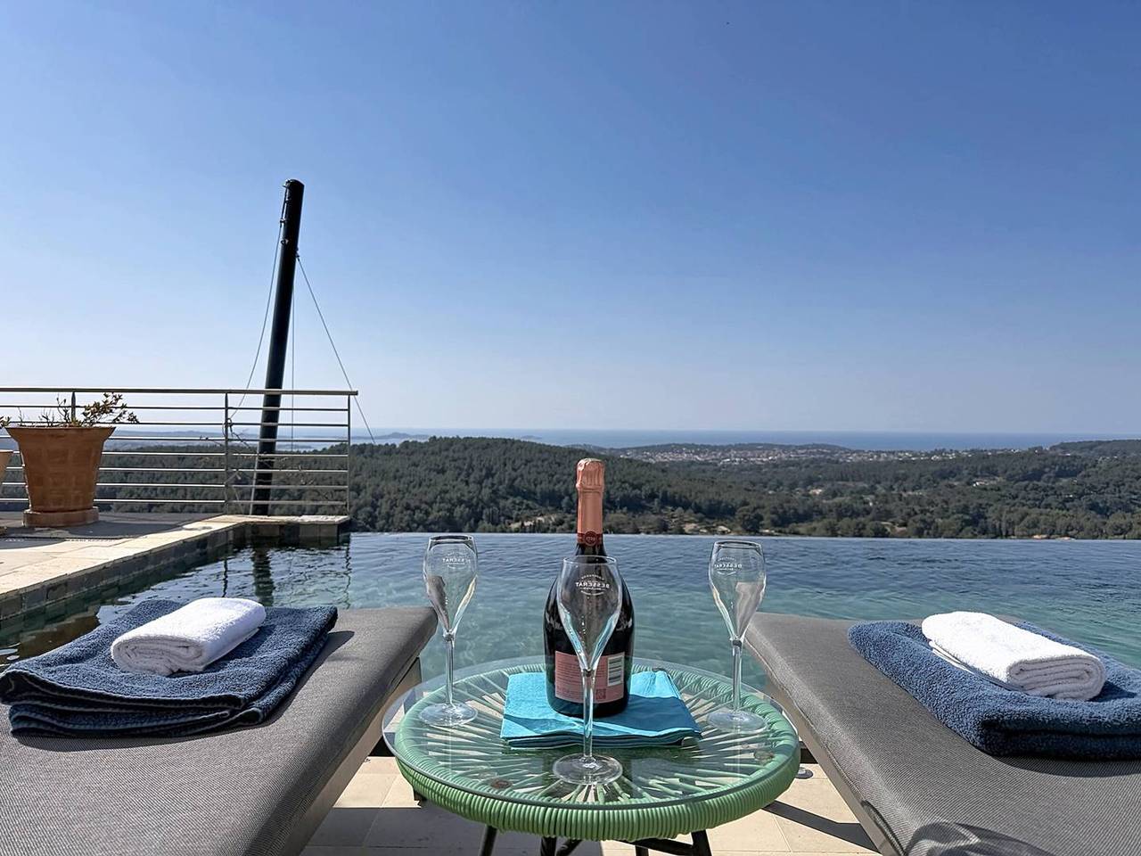 Villa exceptionnelle vue mer - 12 pers. in Ollioules, Région de Toulon