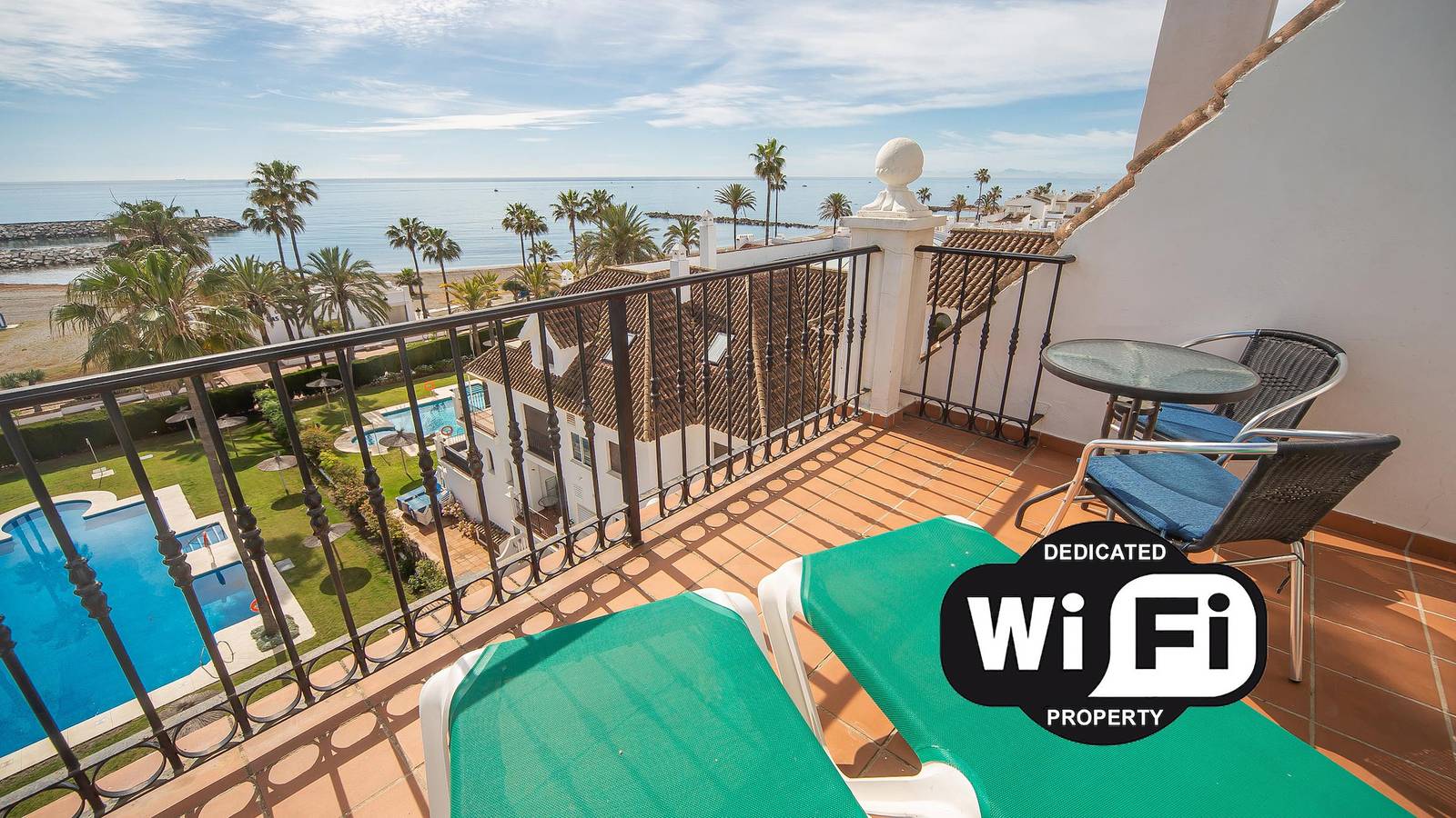 Entire apartment, Marina Real 434 in Playa Gaviotas, Manilva