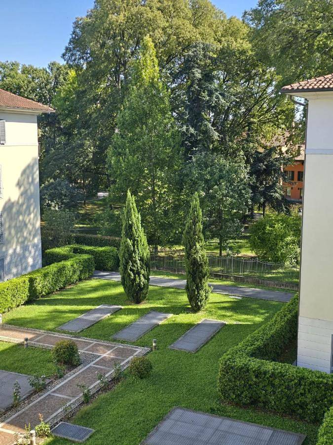 Appartamento per 6 persone, con giardino e panorama a Cernusco sul Naviglio