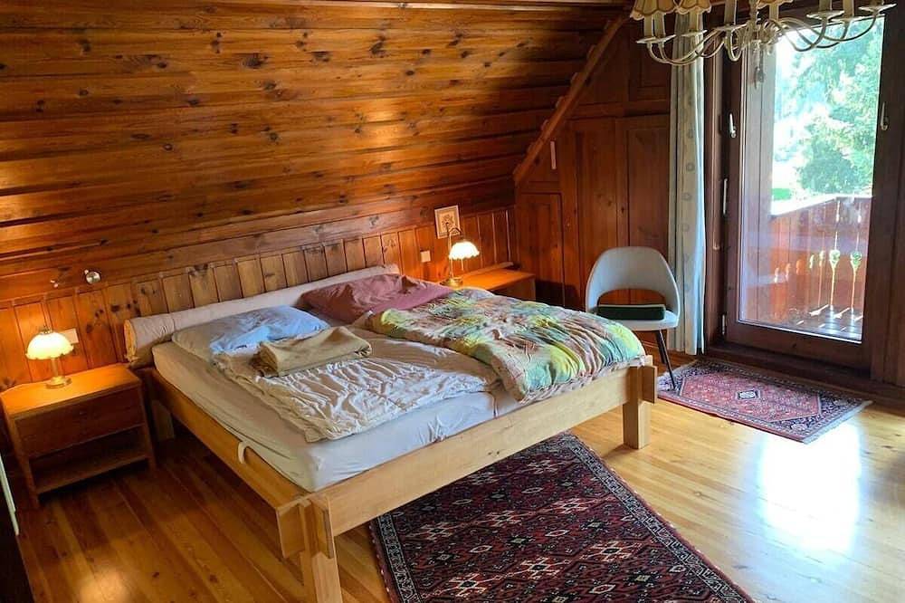 Altes Forsthaus Kniebis | Fast Alleinlage | Kamin | Skihang in 800 | beschneite Nachtloipe | Hund in Kniebis, Freudenstadt