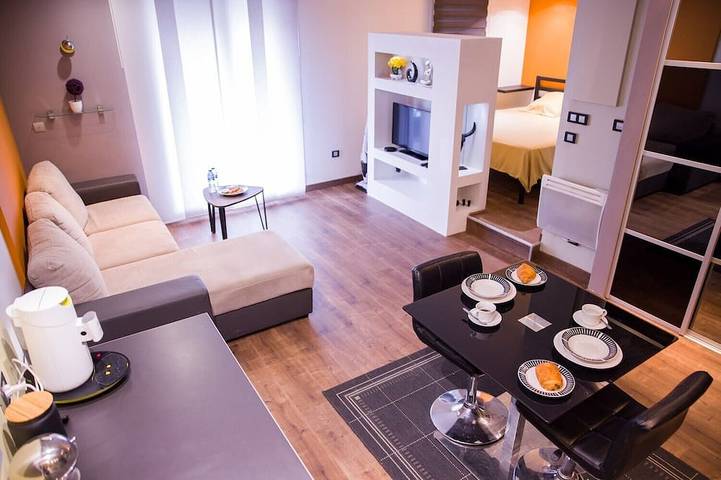 Location de vacances pour 2 personnes, avec balcon à Launaguet