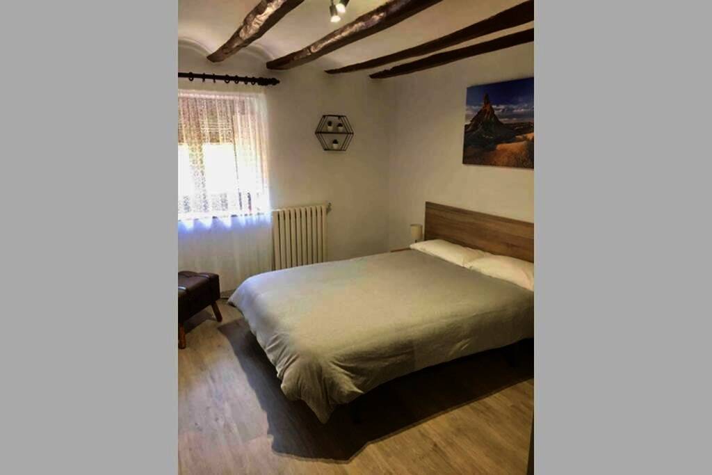 Appartement entier, Three-Bedroom Apartment in Olite, Province de Navarra