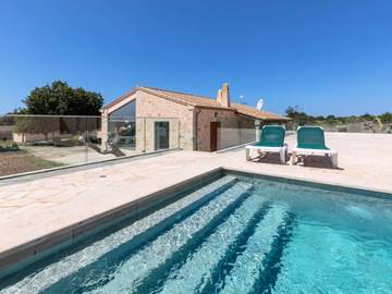 Villa in Es Llombards, Santanyí für 4 