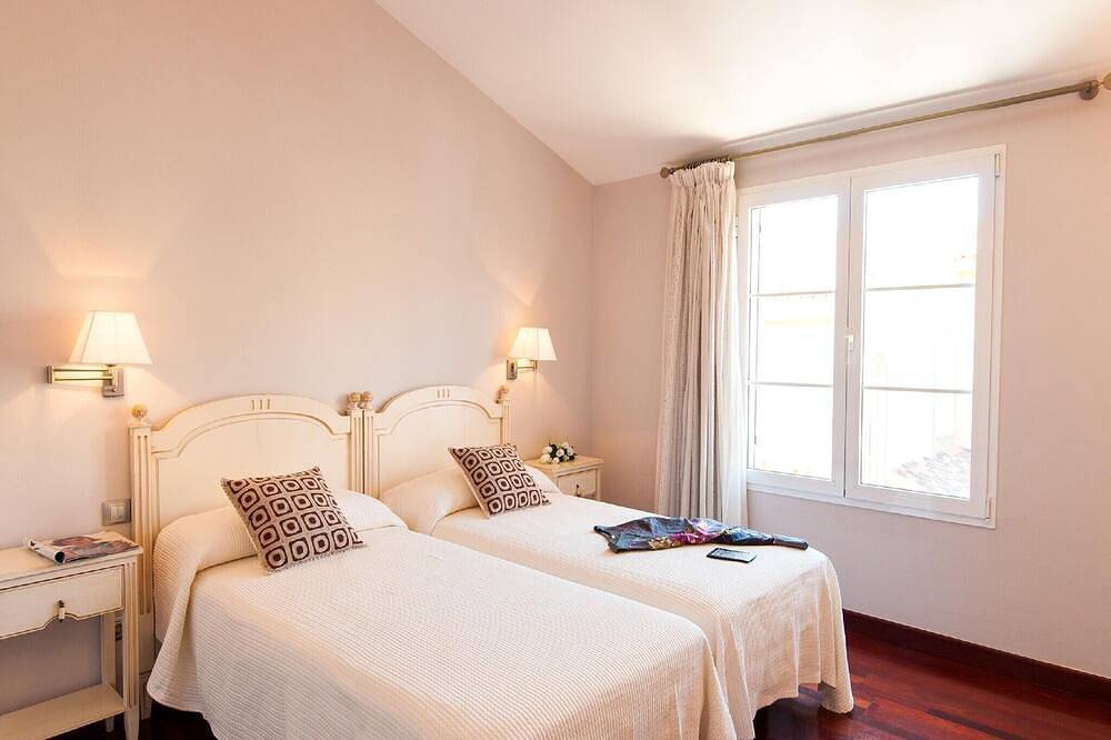 Villa Meloneras | Luxury Retreat in Gran Canaria | Private Heated Pool | Beautiful Terrace & Bbq | Short Distance From Meloneras and Mapalomas Beach | Privacy & Luxury | Meloneras in Maspalomas, San Bartolomé de Tirajana