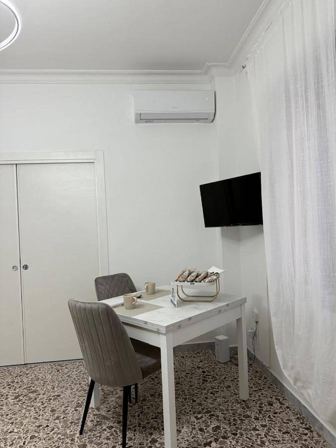 Two-Bedroom House in Neapel, Neapel Provinz