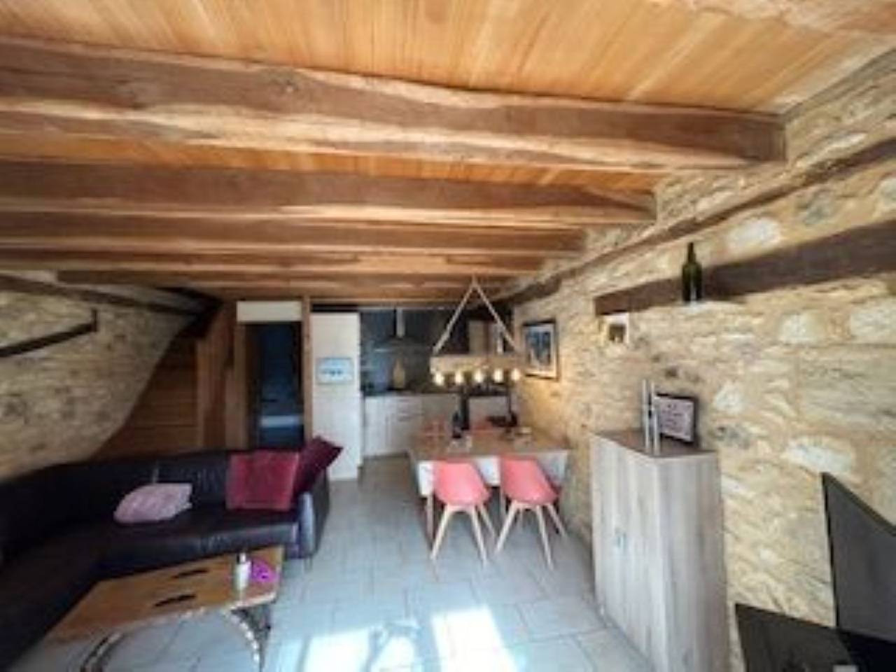 Gîte pour 5 personnes avec piscine in Marcillac-Saint-Quentin, Périgord Noir
