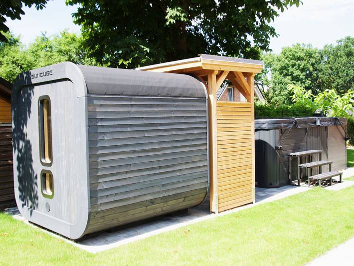 Ferienwohnung für 5 Personen, mit Pool und Sauna sowie Whirlpool und Garten in Mecklenburgische Seenplatte - 4