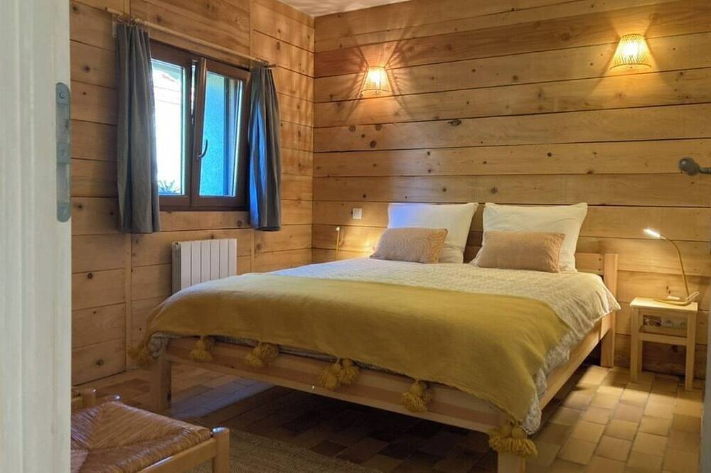 Gîte calme charme piscine 1h Argeles sur Mer in Vernet-les-Bains, Parc naturel régional des Pyrénées catalanes