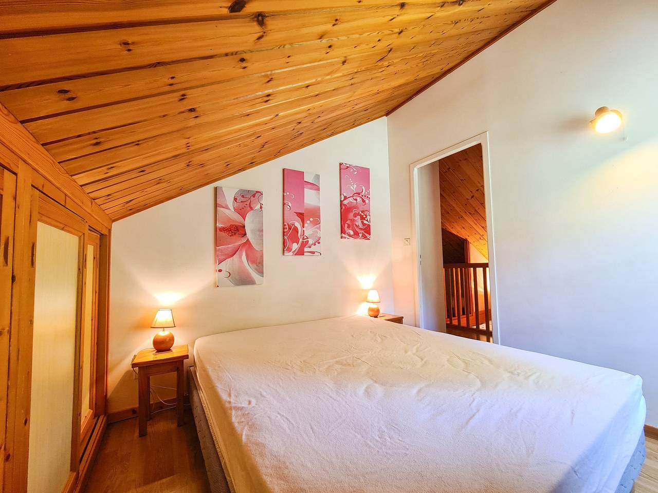 Acogedor chalet en Flaine con chimenea y Wifi in Les Carroz, Arâches-la-Frasse
