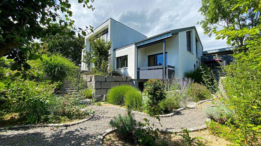 Ferienwohnung für 2 Personen, mit Terrasse und Garten sowie Ausblick in Lahr