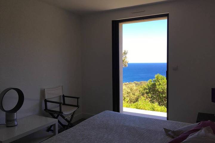 Villa pour 8 personnes, avec Terrasse et Jardin dans Cap Bénat - 3