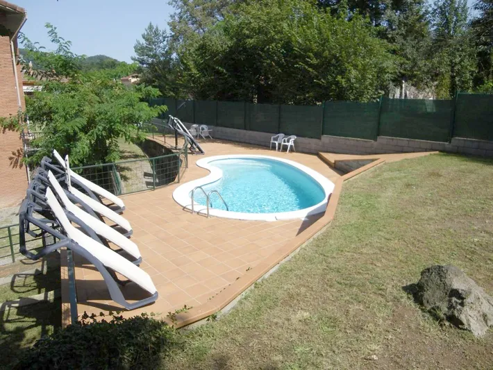 Apartamento de vacaciones para 5 personas, con jardín además de vistas y piscina - 1