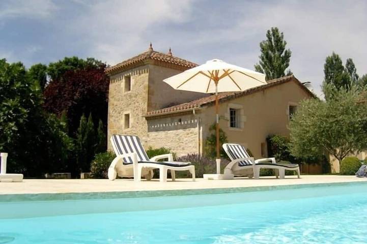 Gîte pour 6 personnes, avec jardin et terrasse