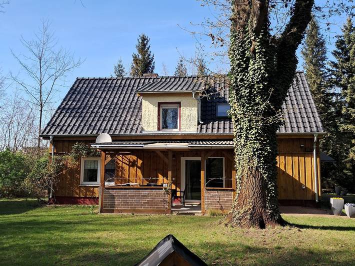 Ferienwohnung für 4 Personen, mit Terrasse und Garten in Burg (Spreewald)