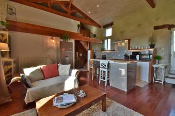 Gîte pour 5 personnes, avec jardin ainsi que piscine et vue à Castelnau-sur-l'Auvignon