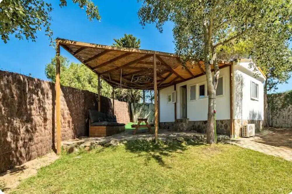 Apartamento entero, Apartamento en Playa de Bolonia, terreno de 400 metros,apto para mascotas in El Lentiscal, Tarifa
