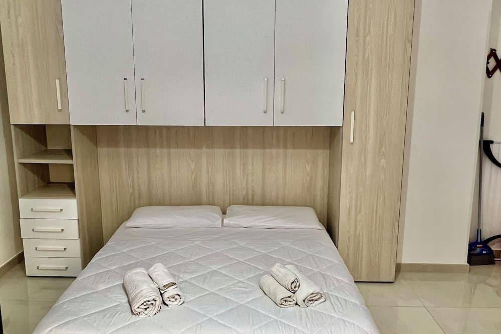 Guesthouse the barber's store in Scalea, Costa Tirrénica Calabria