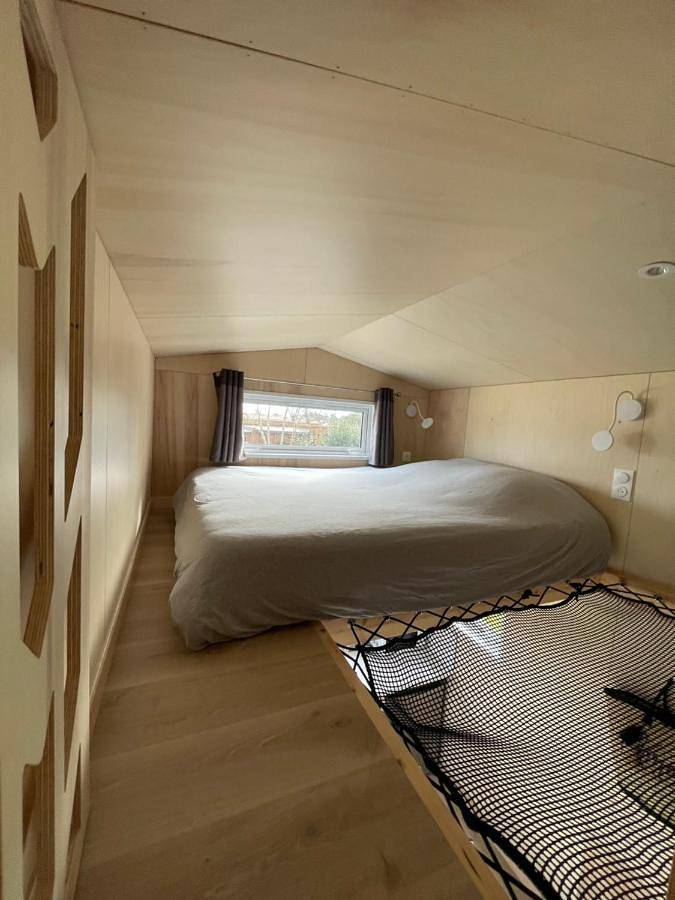Eco Tiny house in La Brée-les-Bains, Côte de Beauté