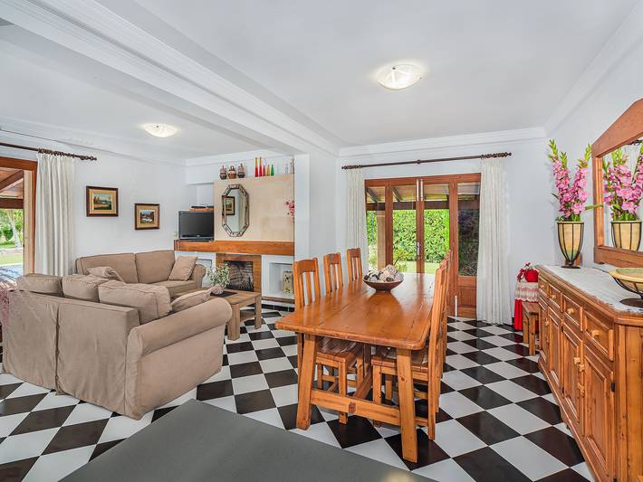 Elegante Poolvilla in Alcúdia in Alcúdia, Mallorca Norden