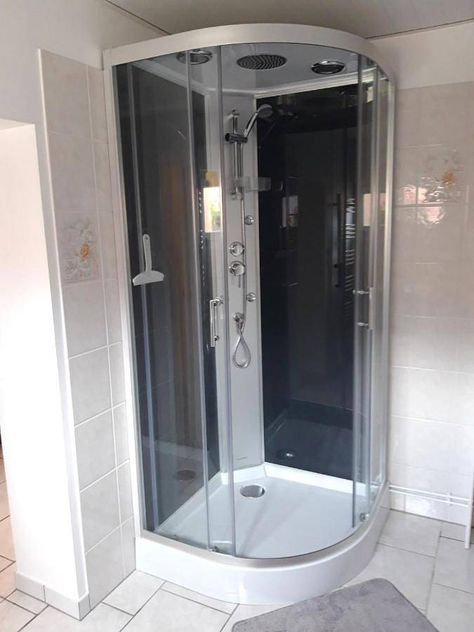 Location de vacances pour 2 personnes, avec vue dans Frampas - 3