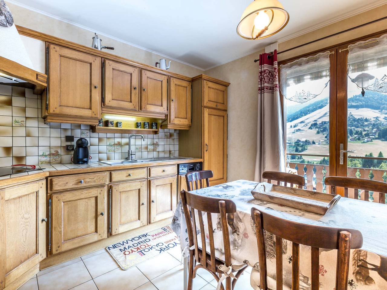 Chalet 4 Zi, pistennah, ideal für Familie/Freunde, Wifi in La Clusaz, Annecy und Umgebung
