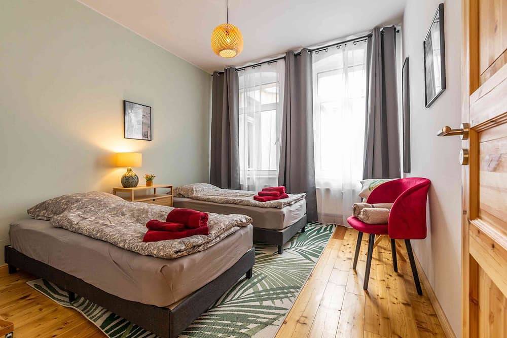 Geheel appartement, Big terrace dream in Little Venice in Südwest, Leipzig