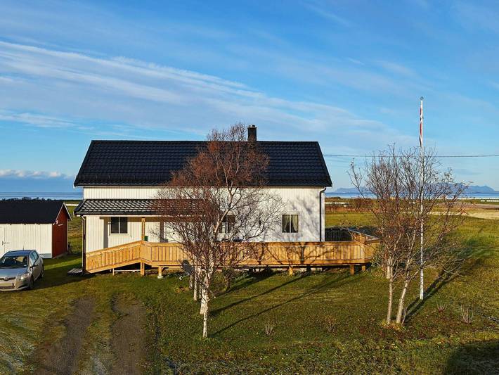 Ferienhaus für 10 Personen, mit Terrasse und Garten, kinderfreundlich in Vesterålen - 2