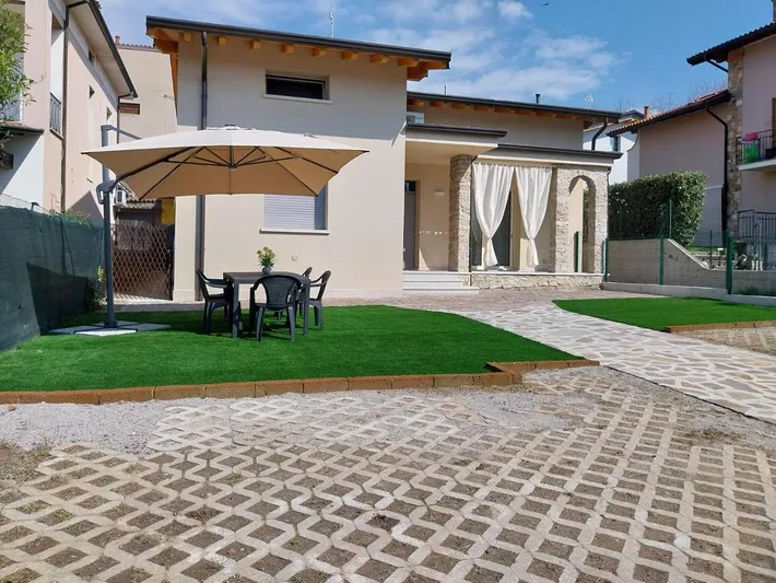 Casa vacanza per 6 persone, con panorama e giardino - 1