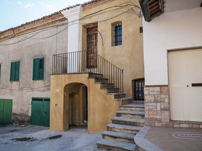 Gîte pour 4 personnes, avec Balcon ainsi que Jardin et Vue à Strongoli