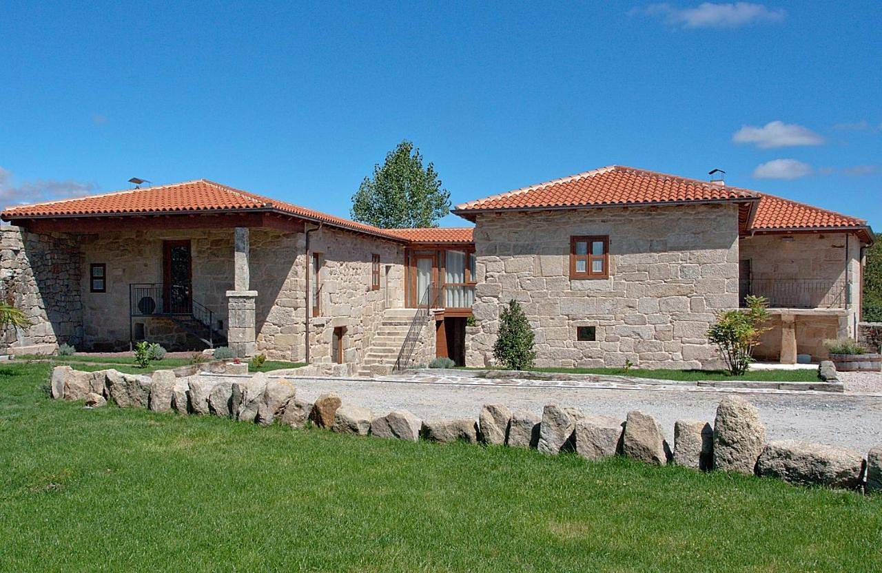 Casa Rural Rectoral Santa Baia in Vilamarín, Ourense und Umgebung