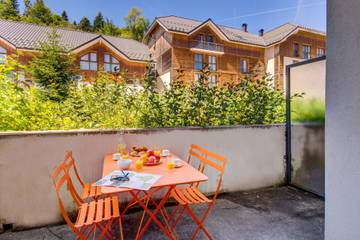 Location De Vacances pour 6 Personnes dans Les Déserts, Bauges, Photo 3