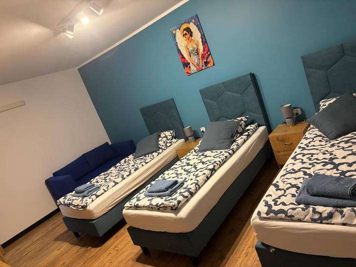 Gîte pour 3 personnes, avec sauna et jardin ainsi que vue et terrasse, animaux acceptés dans Kobyla Gora - 2