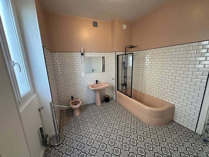 Location de vacances pour 11 personnes, avec terrasse à Saint-Florentin - 4