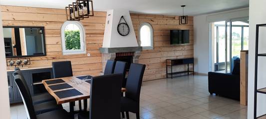 Location De Vacances pour 8 Personnes dans Montfarville, Cotentin, Photo 1