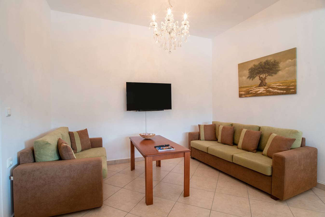 Entire apartment, Apartment 'Bernie House 2' with Mountain View, Wi-Fi and Air Conditioning in Cyclades