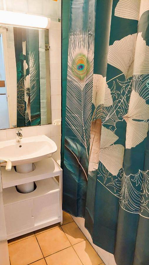 Gîte pour 2 personnes, avec balcon dans Plage de Vallières - 4