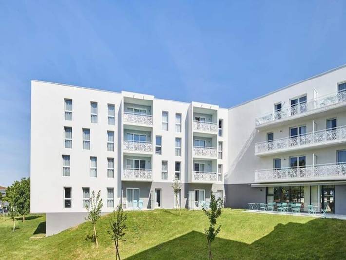 Gîte pour 6 personnes, avec balcon, animaux acceptés dans Thermes de Jonzac - 4