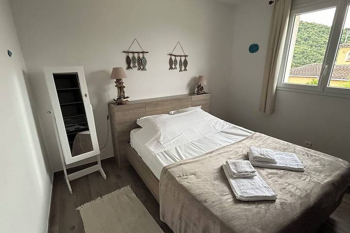 Location de vacances pour 2 personnes, avec jardin à Eccica-Suarella - 3